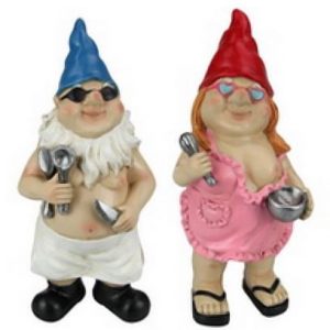 NUDE-GARDEN-GNOME-WITH-FLIP-FLOPS-FUNNY-RUDE-NAKED-GARDEN-GNOME-LAYING-BACK  NUD