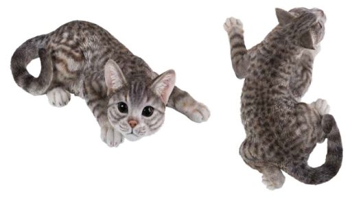 Climbing Cat Figurine Grey