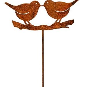 Wrens Stake Silhouette Rust Kissing