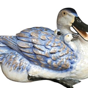 Mother Duck With 2 Ducklings