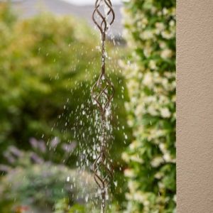 SWIRL RAIN CHAIN